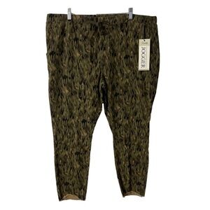 ⭐️ NWT Royalty For Me Camouflage Cropped Jogger pants- size 2X